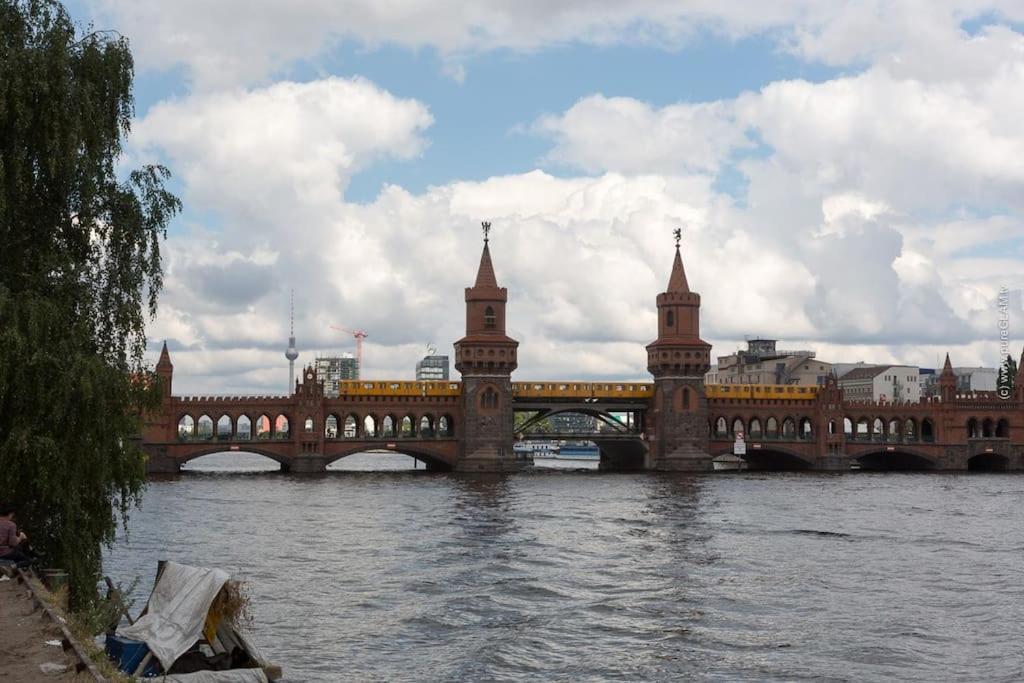 Holiday 33 Apartment K Next To Alexanderplatz Berlin Ngoại thất bức ảnh