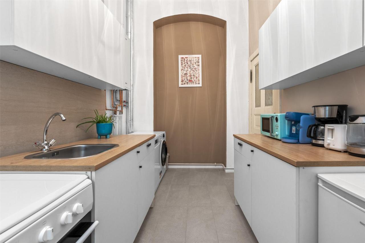 Holiday 33 Apartment K Next To Alexanderplatz Berlin Ngoại thất bức ảnh